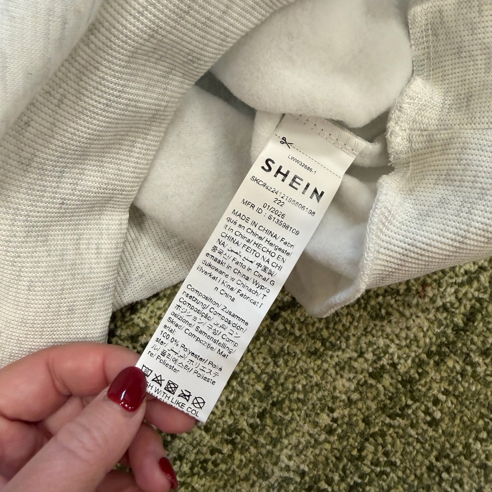 SHEIN crewneck sweatshirt - Picture 3 of 4